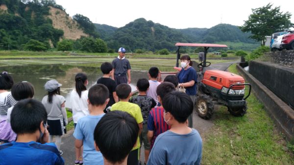 地域の応援に、感謝、感謝です！の写真