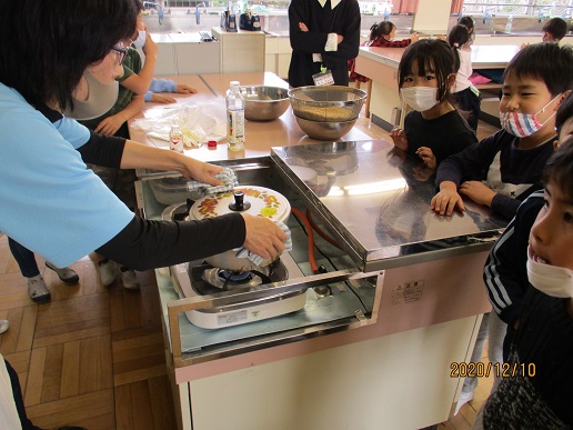 感染予防対策の上で　進める教育活動の写真