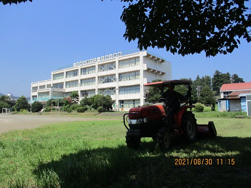 学校を陰で支えてくださる地域の皆様に感謝の写真