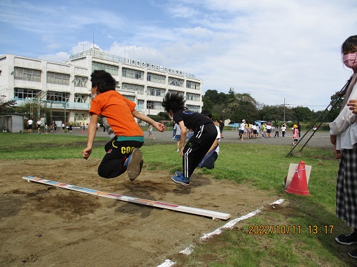 ぐんぐん、すくすく育て！～体力向上大作戦・後半スタート～　の写真